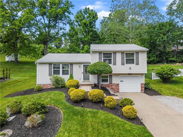 365 Fruitwood Dr, Bethel Park, PA 15102