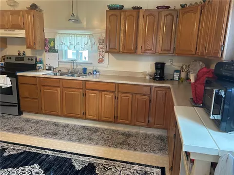 228 Union St, Dickerson Run, PA 15430 photo 8