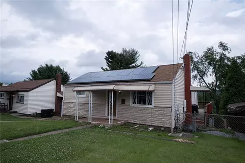 422 Oakhurst Ave, North Versailles, PA 15137