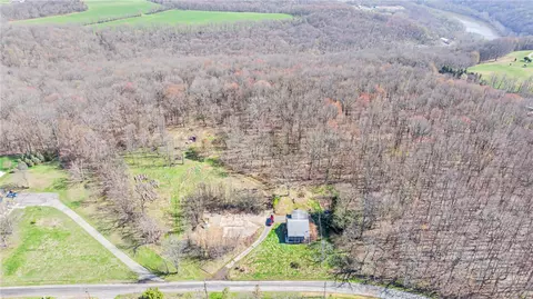 278 Aley Hill Rd, Beaver Falls, PA 15010
