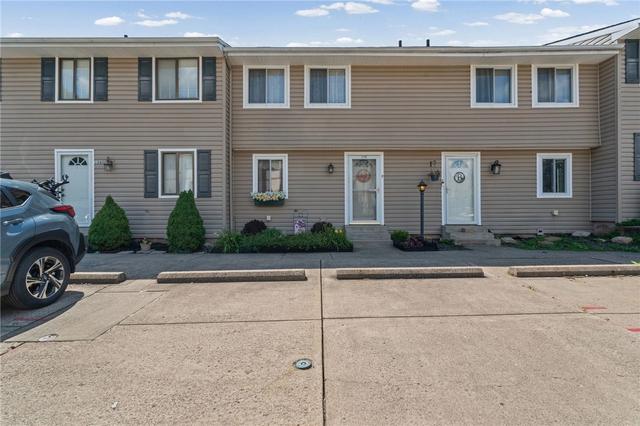 128 Arrowood Dr, Cranberry Township, PA 16066