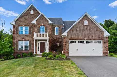 106 Victoria Ct, Mckees Rocks, PA 15136