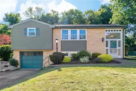 220 Amity Rd, Glenshaw, PA 15116