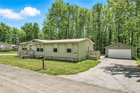 73 S Summit Rd #503, Greenville, PA 16125