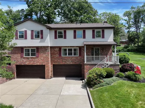 18 Christy Rd, Delmont, PA 15626