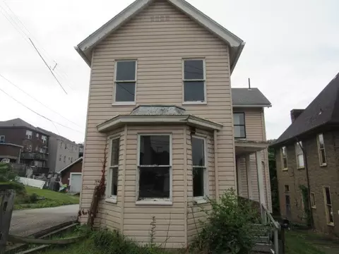 608 George St, Wilmerding, PA 15148