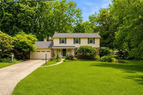 153 Seegar Rd, Pittsburgh, PA 15241