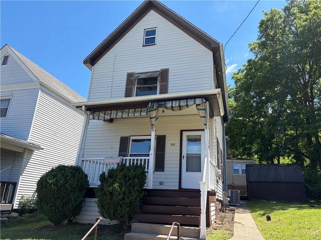 223 Orchard Ave, Canonsburg, PA 15317
