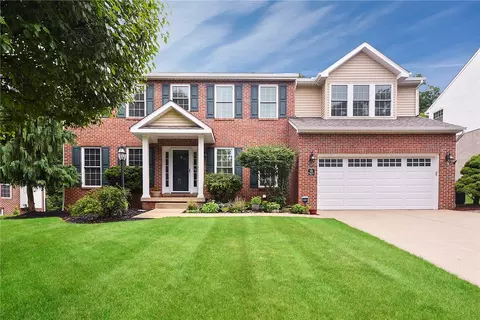 111 Woodcrest, Venetia, PA 15367