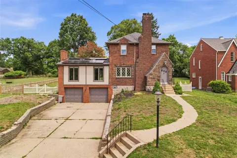 212 Morewood Rd, Glenshaw, PA 15116