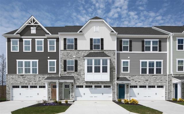 152 Ironwood St, Zelienople, PA 16063