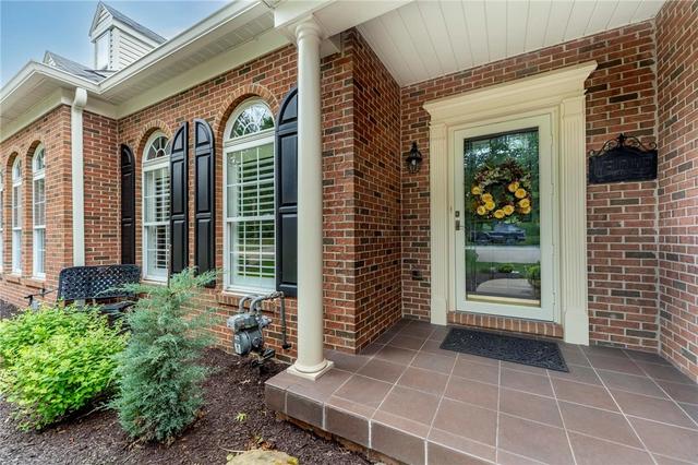 3016 Shoreline Ln, Mcdonald, PA 15057