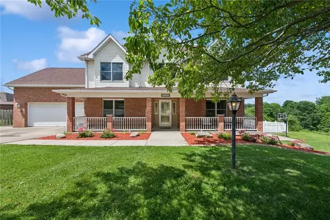 9331 Pembroke Cir, North Huntingdon, PA 15642