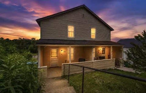 73 Orchard Dr, Morgan, PA 15064