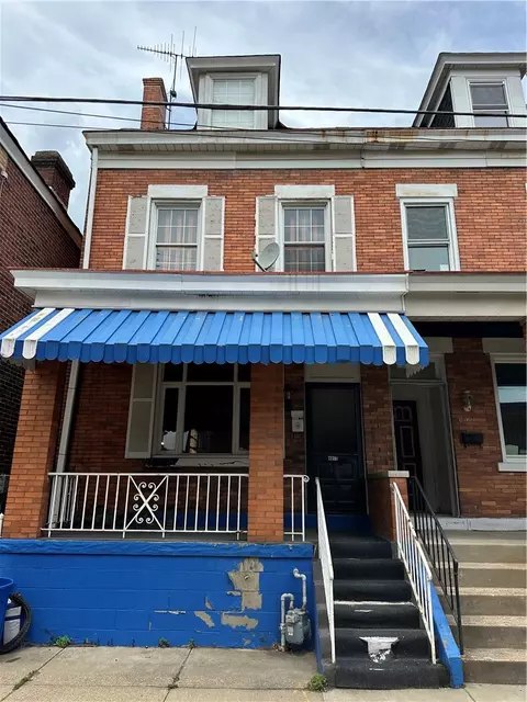 4013 Howley St, Pittsburgh, PA 15224