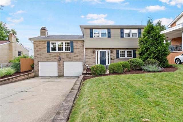 2429 Pin Oak Pl, Pittsburgh, PA 15220