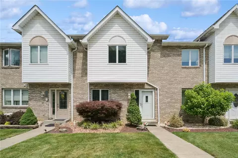 275 Huntingdon Ave, Irwin, PA 15642