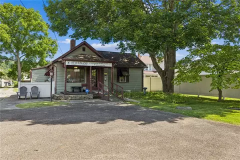 381 State Ave, Beaver, PA 15009