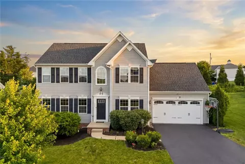 747 Packsaddle Trl, Gibsonia, PA 15044