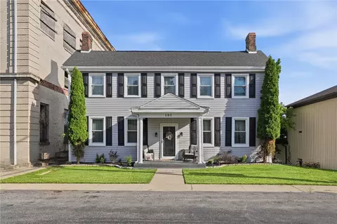 102 Main St, West Alexander, PA 15376