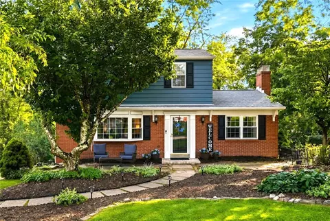 737 Wyngold Dr, Pittsburgh, PA 15237