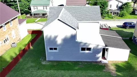 1030 Dixon Rd, Clymer, PA 15728