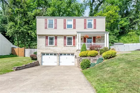 931 Cork Dr, Bethel Park, PA 15102
