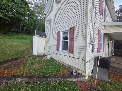 Exterior - 5773 Harrison Ave, Export, PA 15632 photo 3 of 4