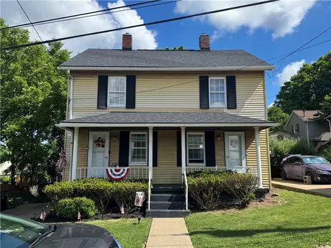 15-16 Ring St, Rural Ridge, PA 15075