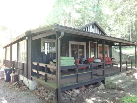 105 Chrisnell Rd, Gibbon Glade, PA 15440