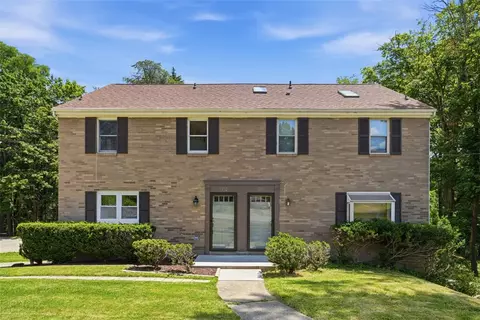 9732 Bellcrest Rd, Pittsburgh, PA 15237