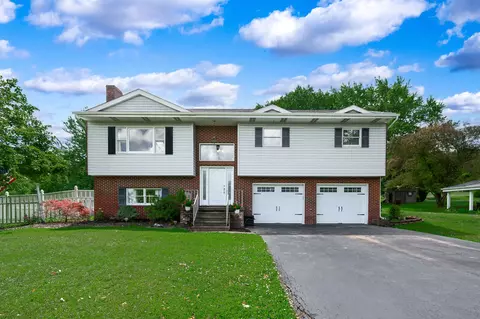 109 Kimberly, Sarver, PA 16055