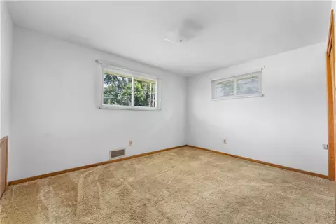 Bedroom - 20 Mccarrell Rd, Hickory, PA 15340 photo 1 of 1