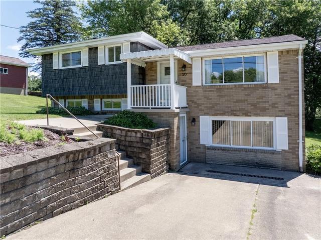 20 Mccarrell Rd, Hickory, PA 15340