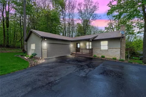 415 Admiral Dunbar Rd, Dubois, PA 15801