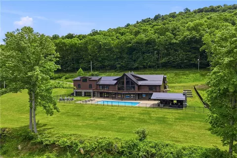 1050 Wattersonville Rd, Cowansville, PA 16218