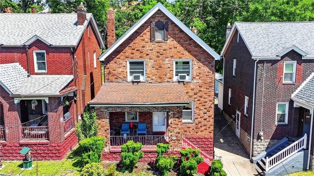 5735 Pocusset St, Pittsburgh, PA 15217