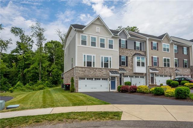 160 Cole Dr, Mckees Rocks, PA 15136