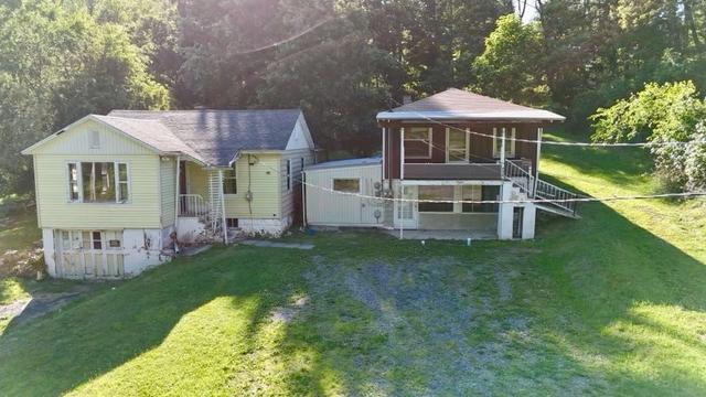 660 Benshoff Hill Rd, Johnstown, PA 15906
