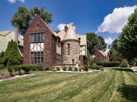 1247 Washington, Pittsburgh, PA 15228