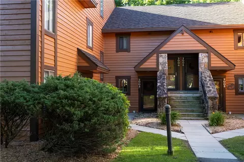 3003 Swiss Mountain Dr, Champion, PA 15622
