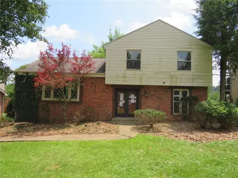 171 Cassia Dr, Clairton, PA 15025