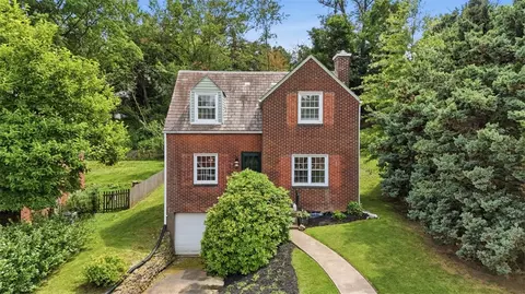 2312 Mcnary Blvd, Pittsburgh, PA 15235