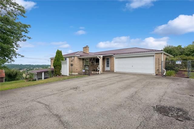 1760 Morris Ave, Irwin, PA 15642
