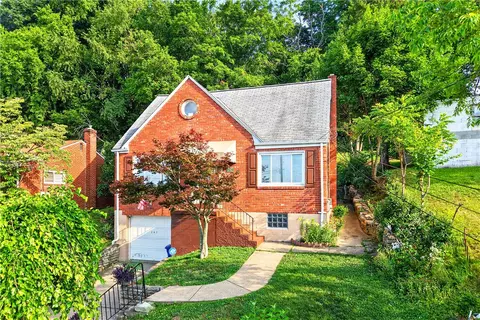 297 Patterson Ave, Bridgeville, PA 15017