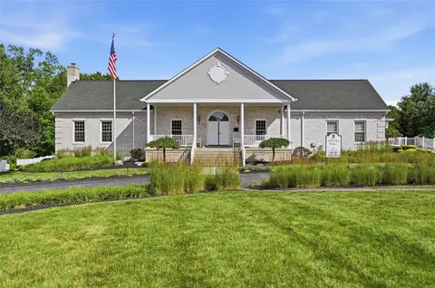 Exterior - 441 Elder Ct, Mars, PA 16046 photo 7 of 7