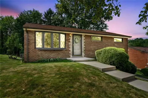 531 Lucy Dr, Pittsburgh, PA 15236