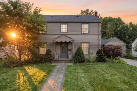121 E Clen Moore Blvd, New Castle, PA 16105