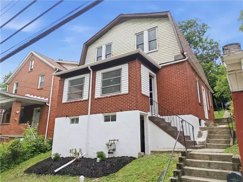 905 Rebecca, Mckeesport, PA 15133
