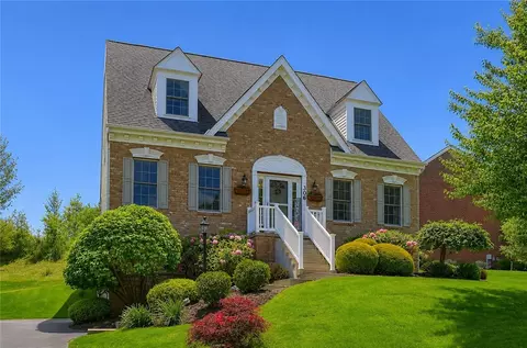 306 Providence Dr, Wexford, PA 15090